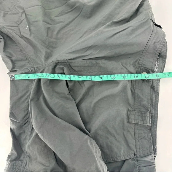 Columbia 40x32 Silver Ridge Convertible pants in gravel - Picture 11 of 15